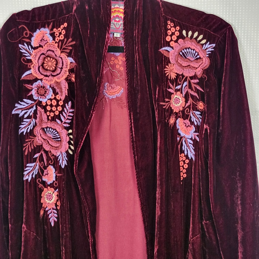 JOHNNY WAS Marcella Velvet Duster Silk Blend Embroidered S Wine - Picture 3 of 10